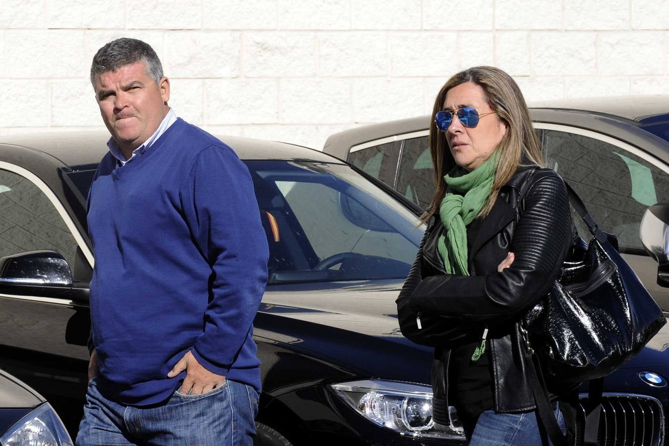 Familiares y amigos dan su último adiós a Lalo García