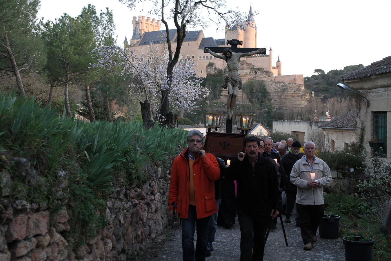 Vía Crucis de la Huerta de los Carmelitas en Segovia