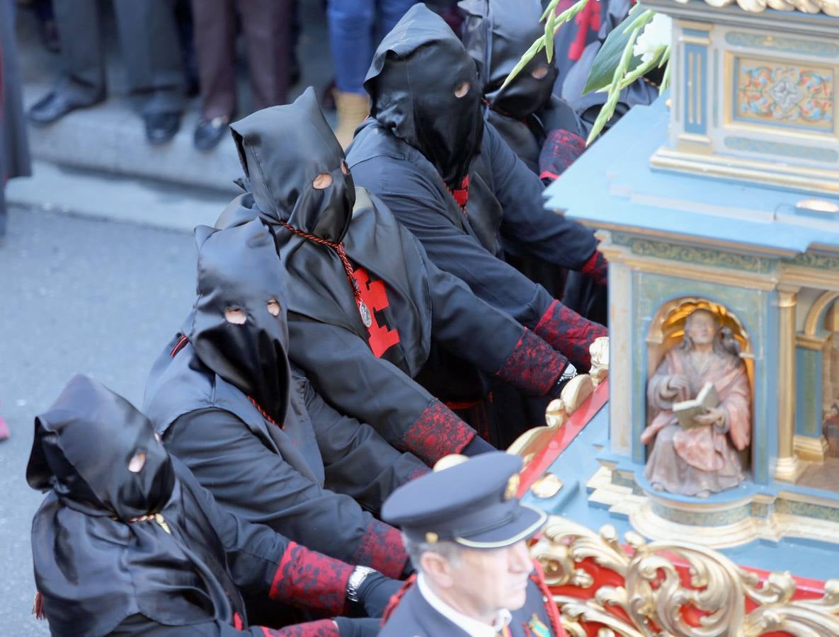 Procesión de Penitencia y Caridad en Valladolid