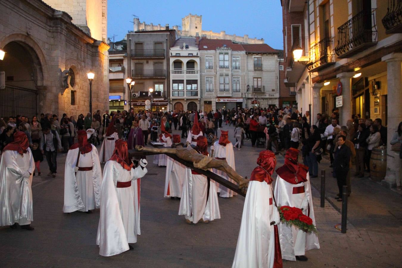 Procesión de las Carracas en Peñafiel (Valladolid)