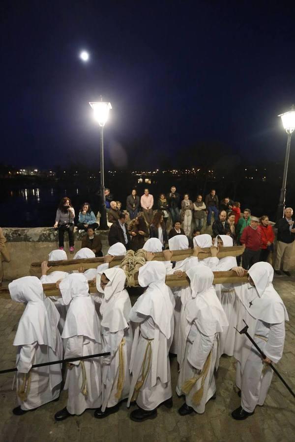 Procesión del Santísimo Cristo del Amor y de la Paz en Salamanca