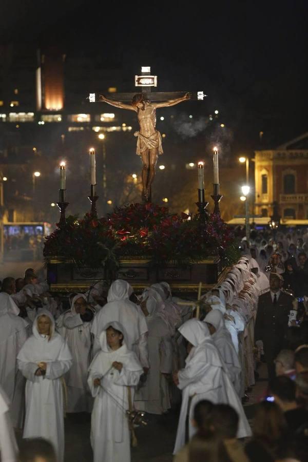 Procesión del Santísimo Cristo del Amor y de la Paz en Salamanca