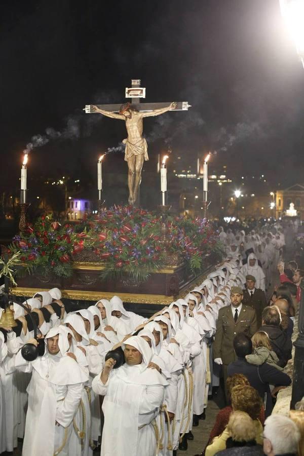 Procesión del Santísimo Cristo del Amor y de la Paz en Salamanca