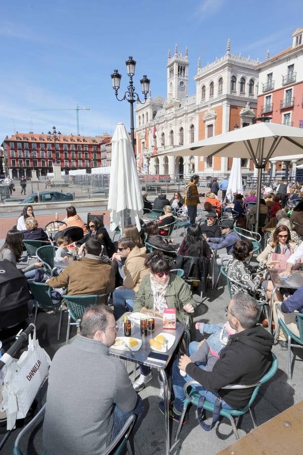 Turistas en Valladolid durante la Semana Santa