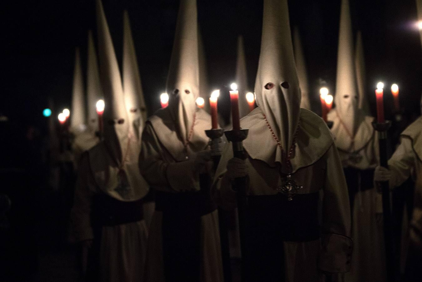 Procesión de la Penitente Hermandad de Jesús Yacente en Zamora