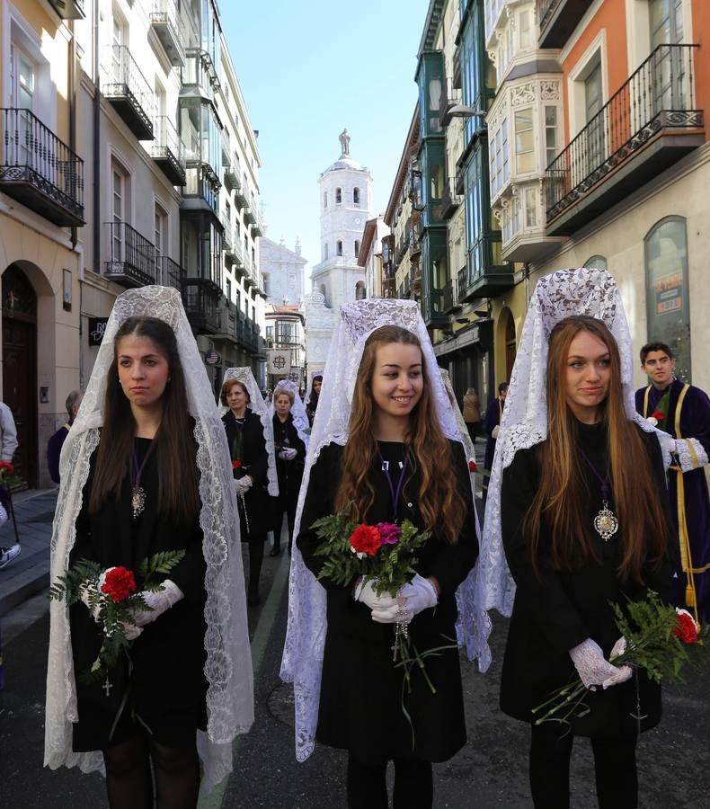 Encuentro entre el Cristo Resucitado y la Vírgen de la Alegria en Valladolid