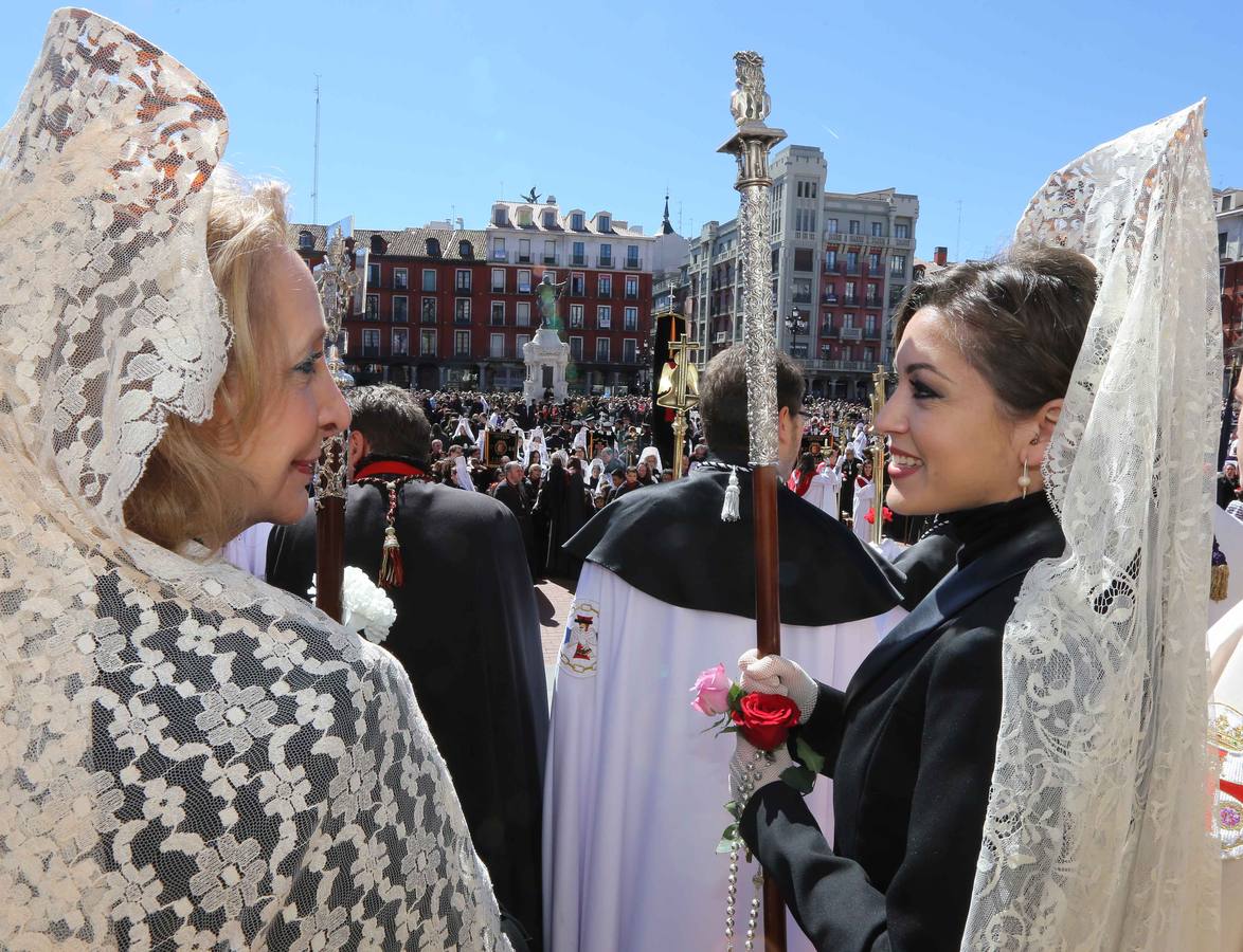 Encuentro entre el Cristo Resucitado y la Vírgen de la Alegria en Valladolid