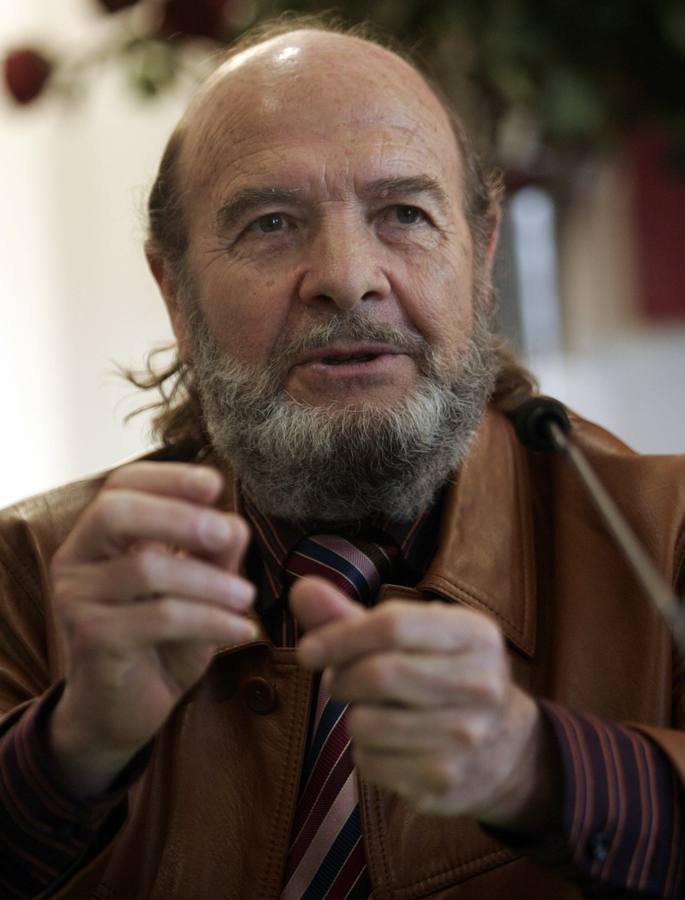 El compositor palentino Claudio Prieto durante la presentación del estreno mundial de la Sinfonía nº 4 'Martín y Soler' en Valencia.