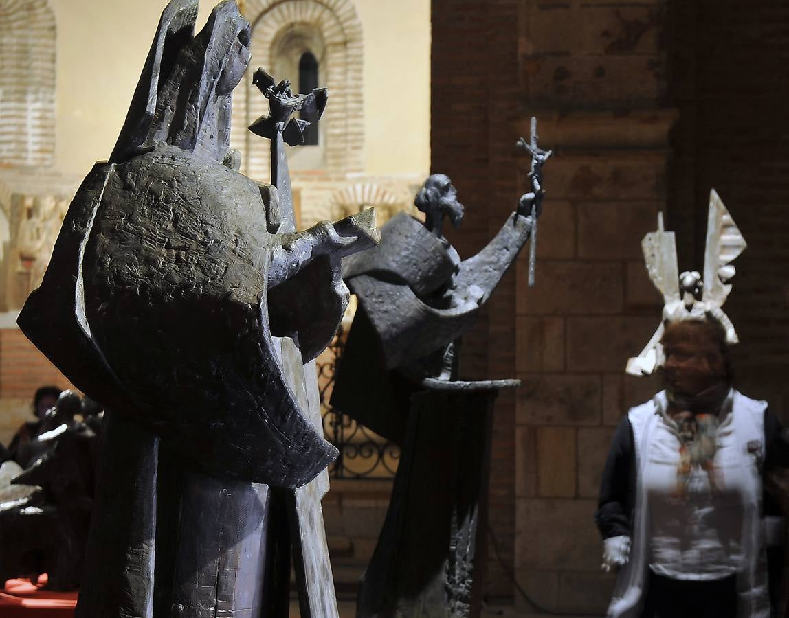 Inauguración de la exposición de Venancio Blanco en Alba de Tormes (Salamanca)