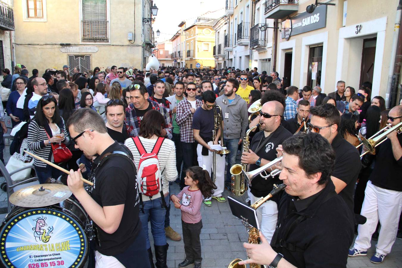 Peñafiel baila al ritmo de las charangas