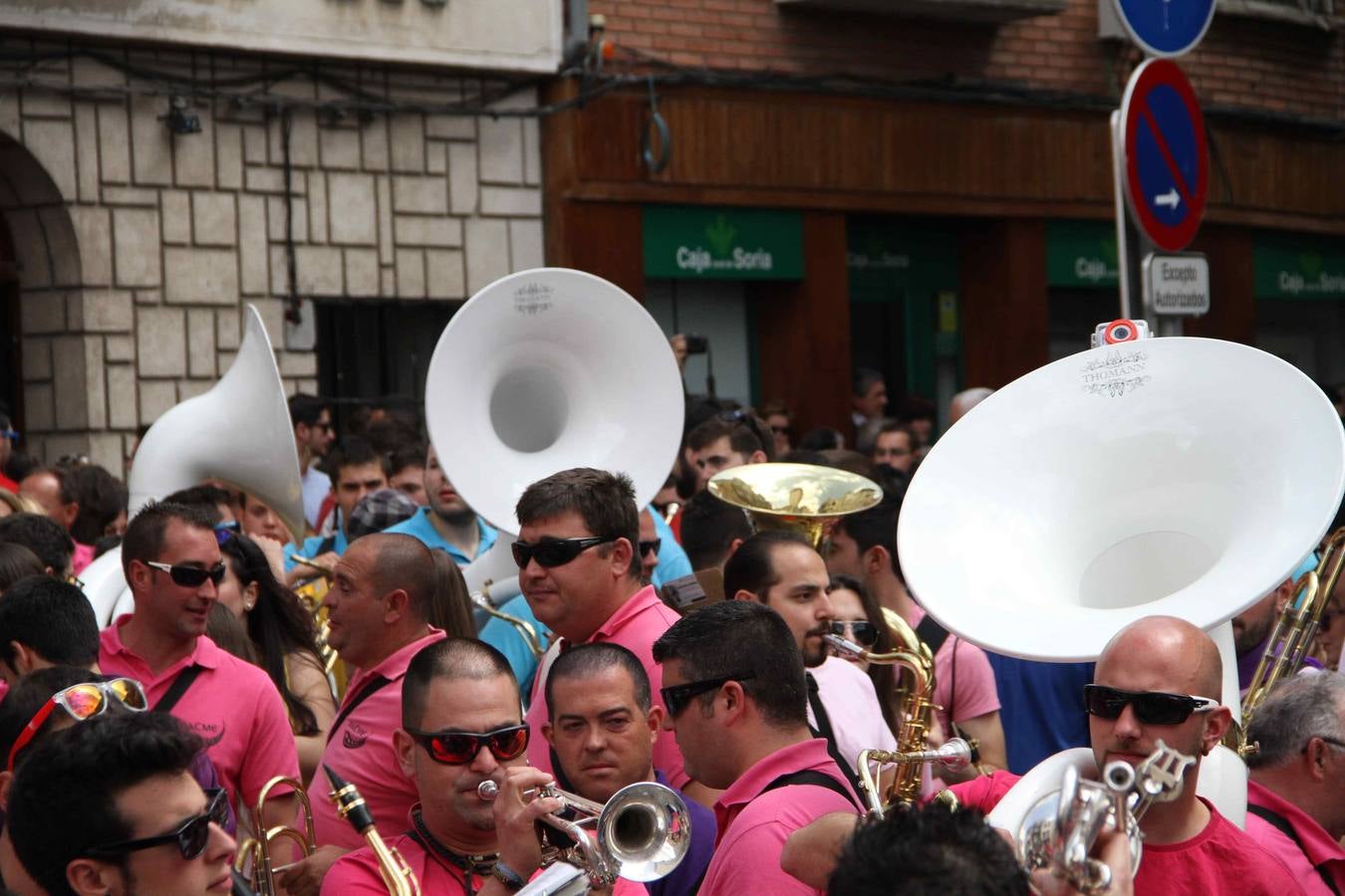 El chúndara pone el broche de oro a la XIII Concentración de Charangas de Peñafiel
