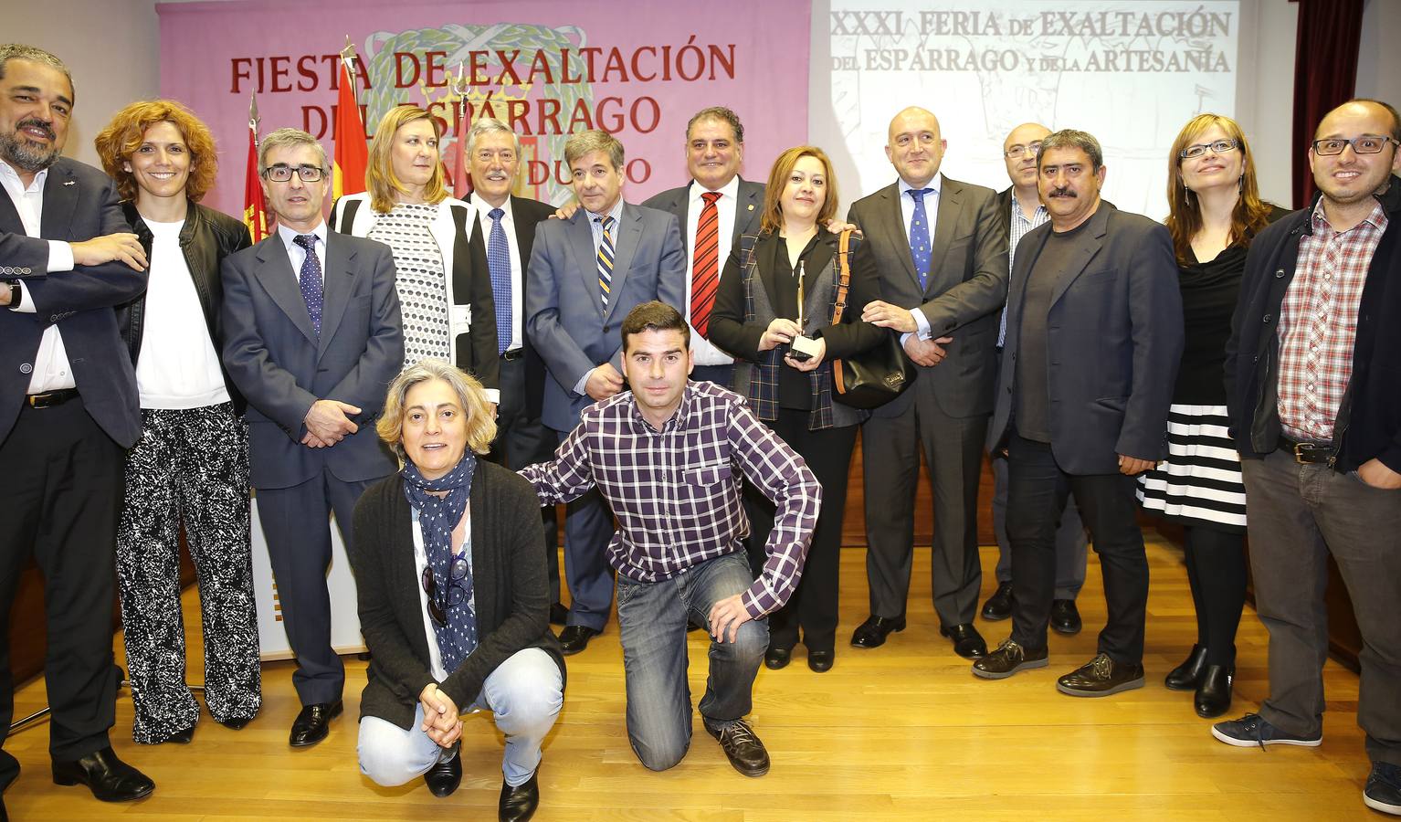 Carlos Aganzo,Sonia Andrino,José Ignacio Foces, Plar del Olmo, Nieves Caballero, Andrés Carretero, Ángel de las Heras,Javier Fernández, Óscar Soto, Mar Domínguez, Jesús JulioCarnero, Salvador Arpa, Ramón Gómez, Marta Olmedo y Víctor Vela.