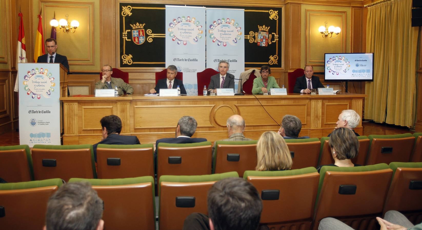 Segunda jornada del ciclo &#039;Diálogo Social y salarios frente a la salida de la crisis&#039; celebrada en Palencia