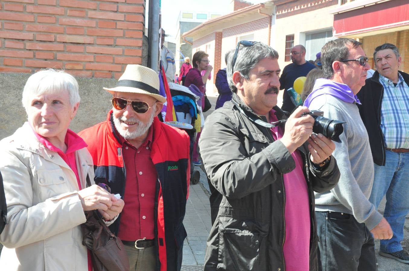 Gran ambiente en Villalar en la celebración del Día de la Comunidad (1/3)