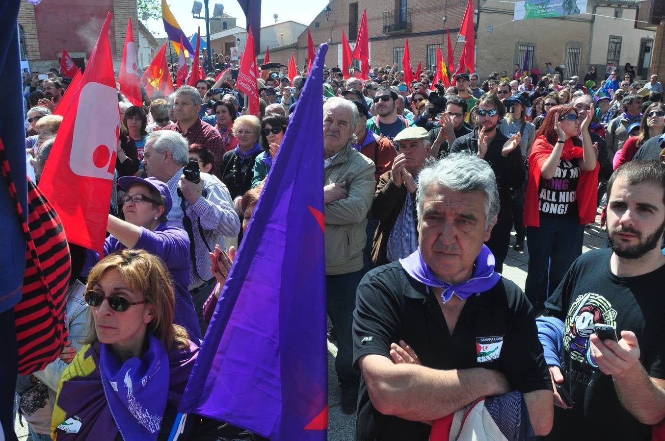 Gran ambiente en Villalar en la celebración del Día de la Comunidad (1/3)