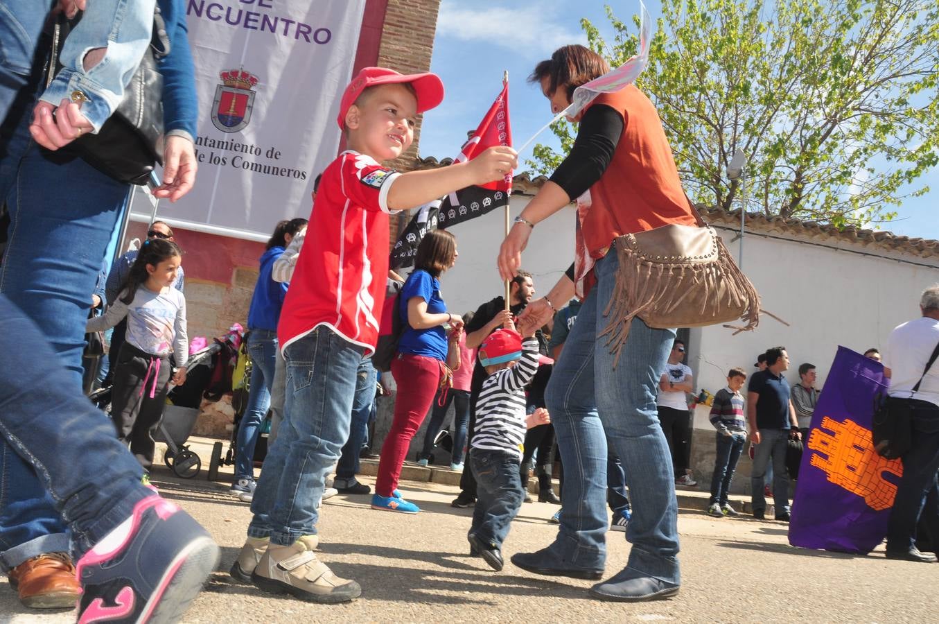 Gran ambiente en Villalar en la celebración del Día de la Comunidad (1/3)