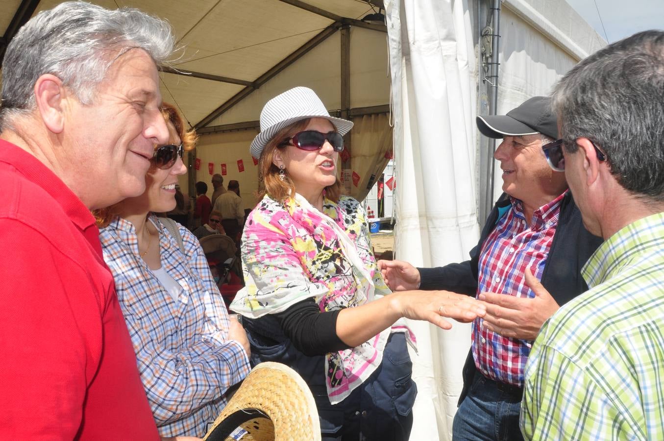 Gran ambiente en Villalar en la celebración del Día de la Comunidad (3/3)