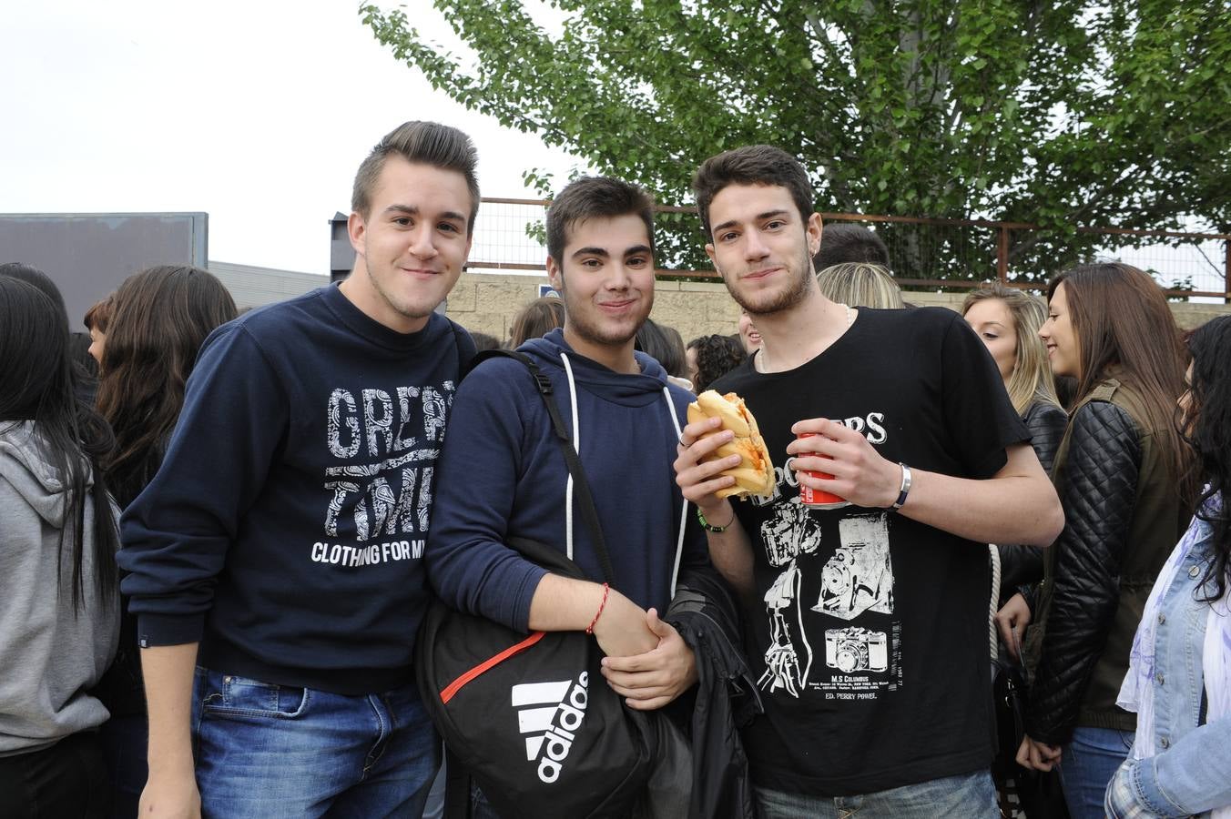 Público asistente al concierto de Melendi en el Auditorio de la Feria de Valladolid (Parte 2)