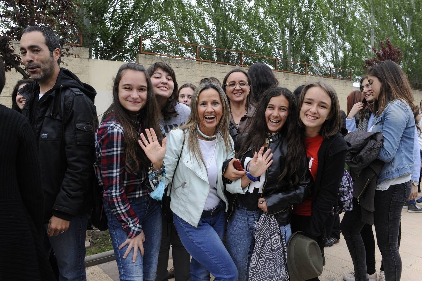 Público asistente al concierto de Melendi en el Auditorio de la Feria de Valladolid (Parte 4)