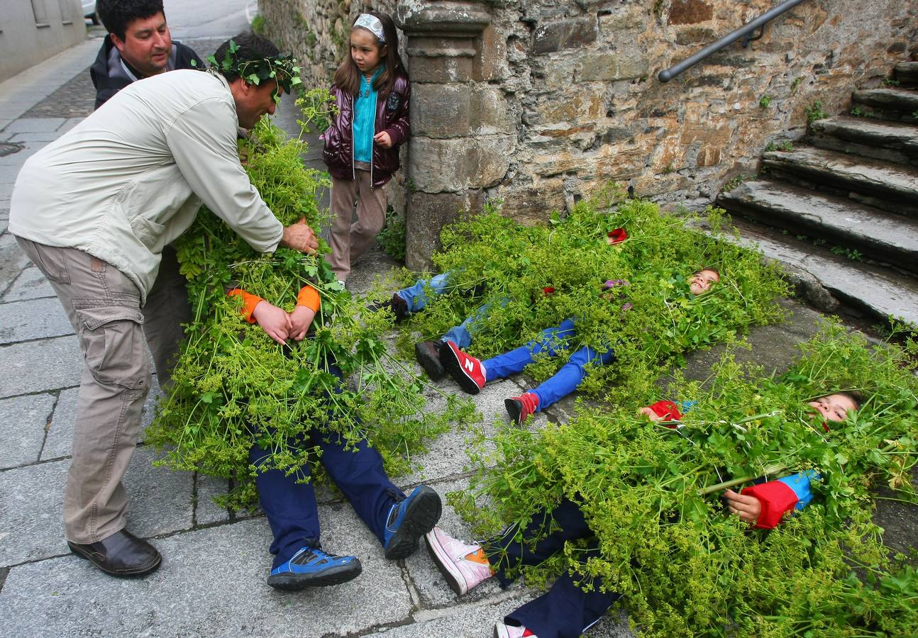 Fiesta de los Maios de Villafranca del Bierzo (León)