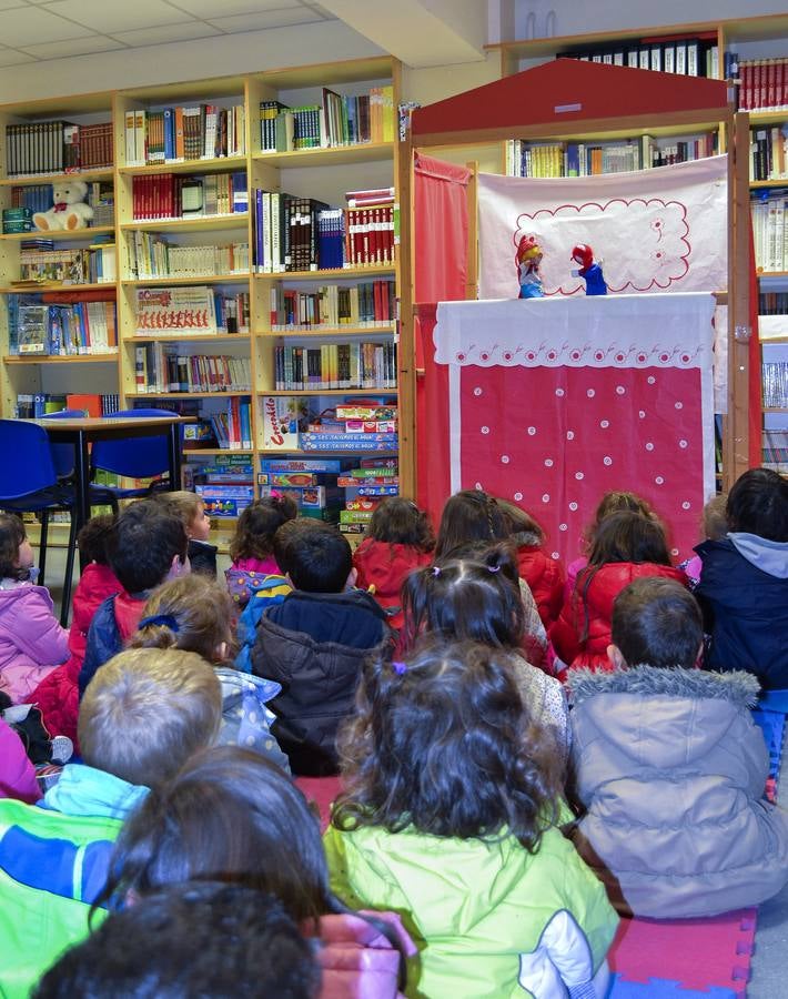 Jornadas sobre cuentos en el colegio Martín Baró (Valladolid)