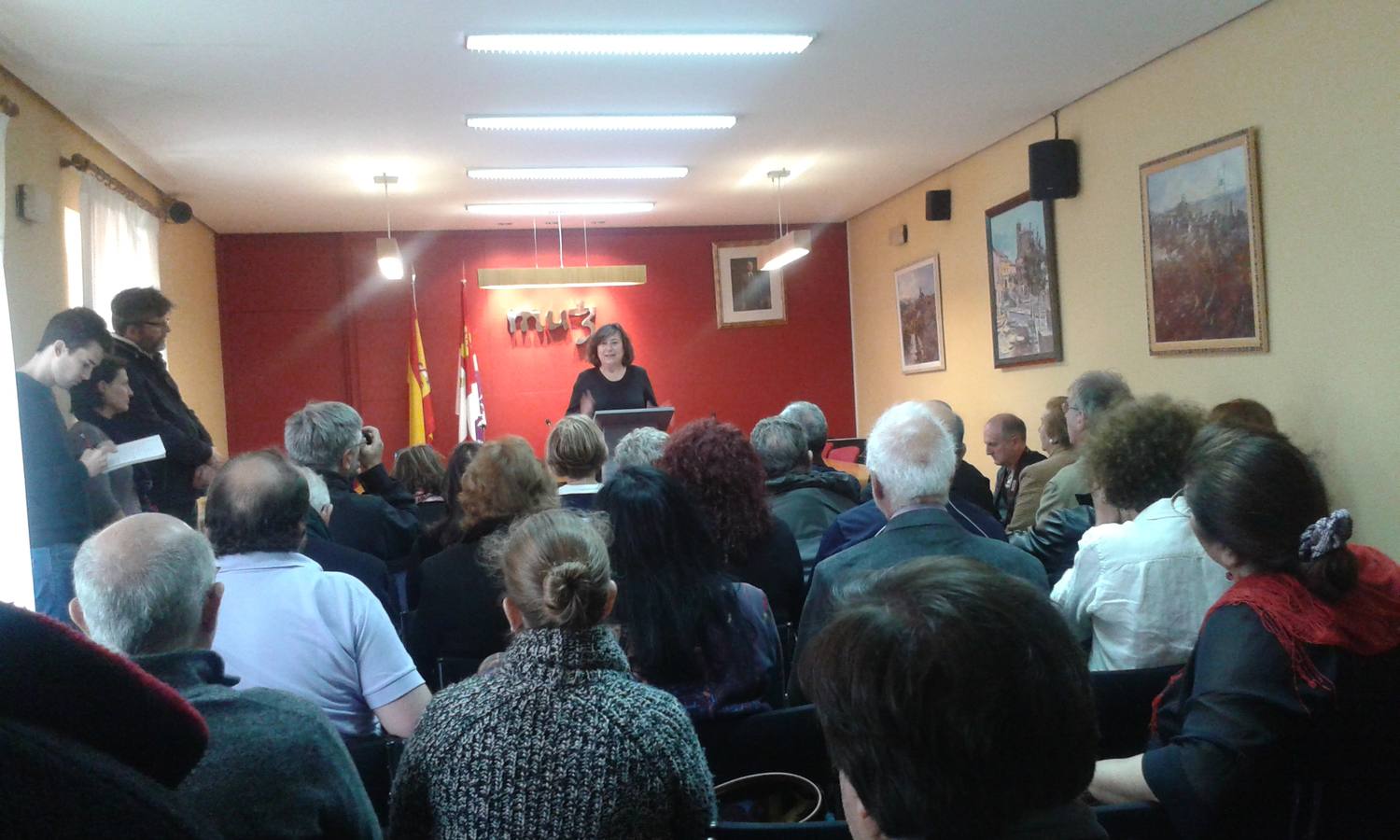 Un grupo de judíos sefardíes visita Mucientes (Valladolid)