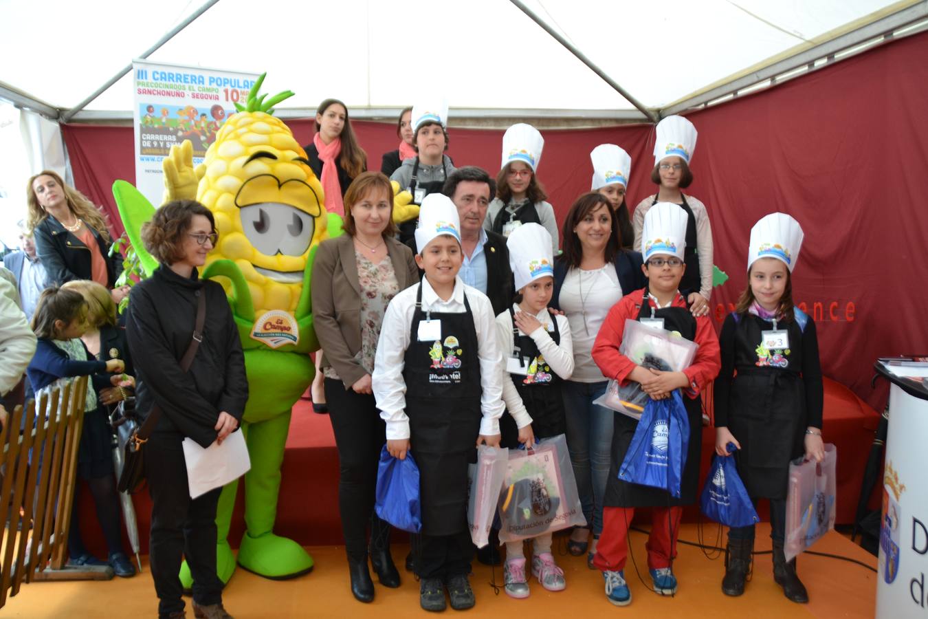 Participantes en el concurso Cuéllar Chef Junior de la Feria de Cuéllar (Segovia)