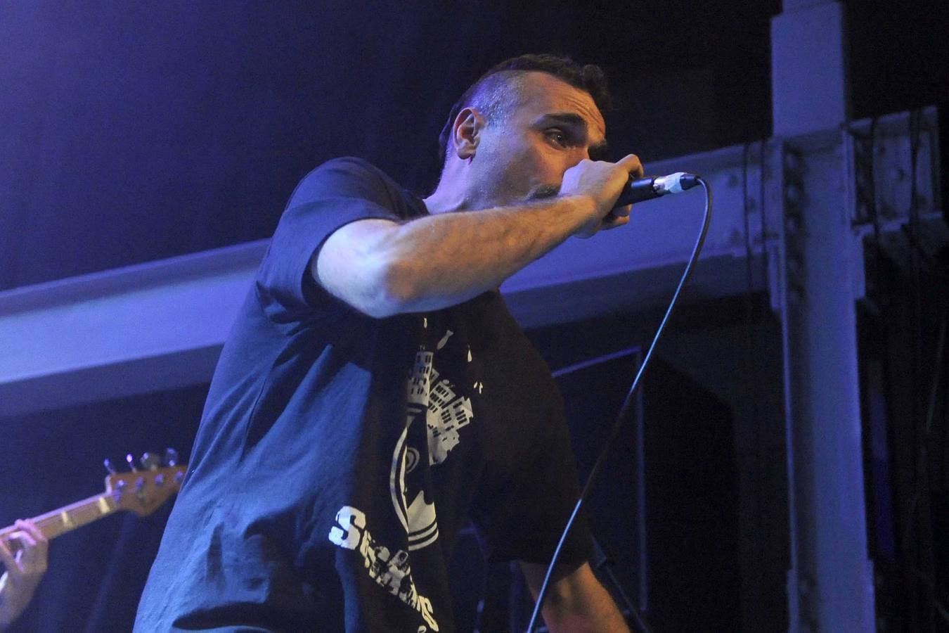 Concierto de 6eiSKAfes en el LAVA