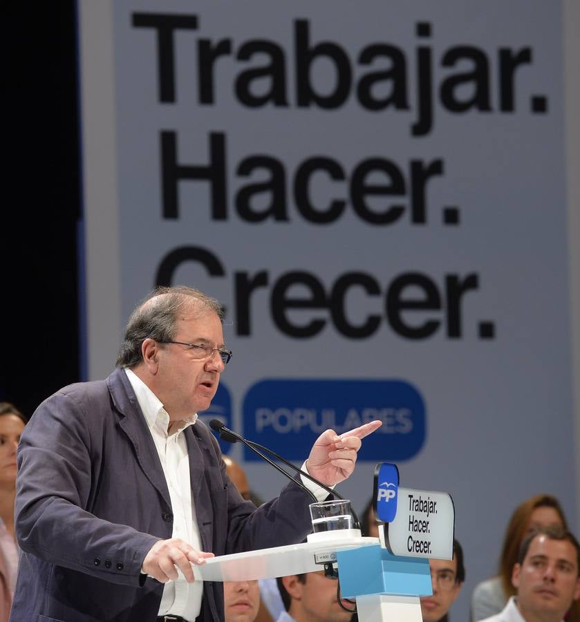 Rajoy acompaña a Herrera en un acto en Burgos