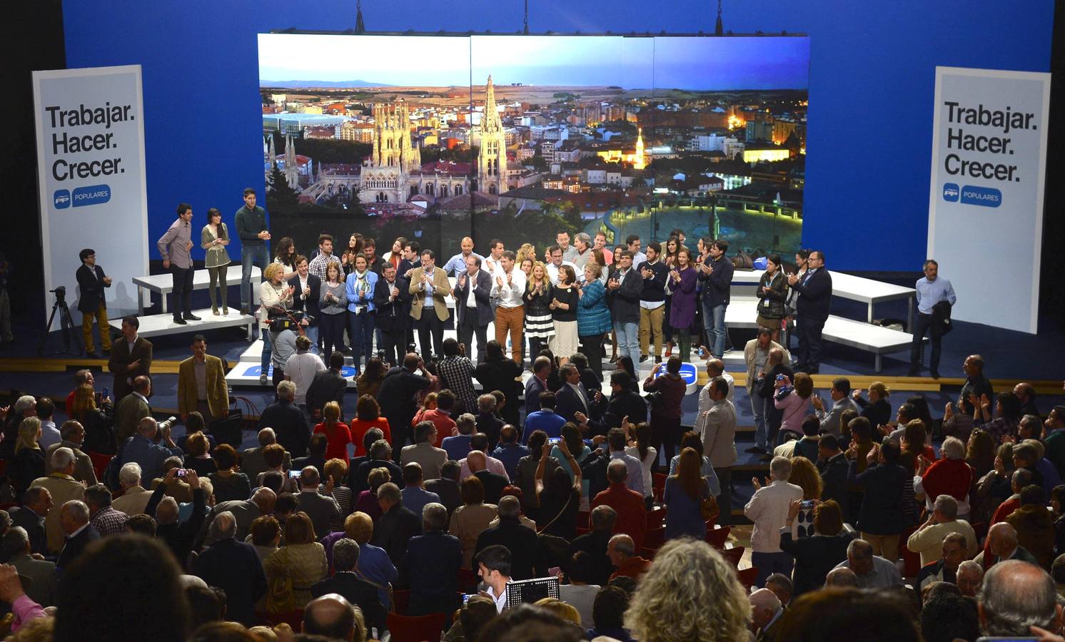 Rajoy acompaña a Herrera en un acto en Burgos