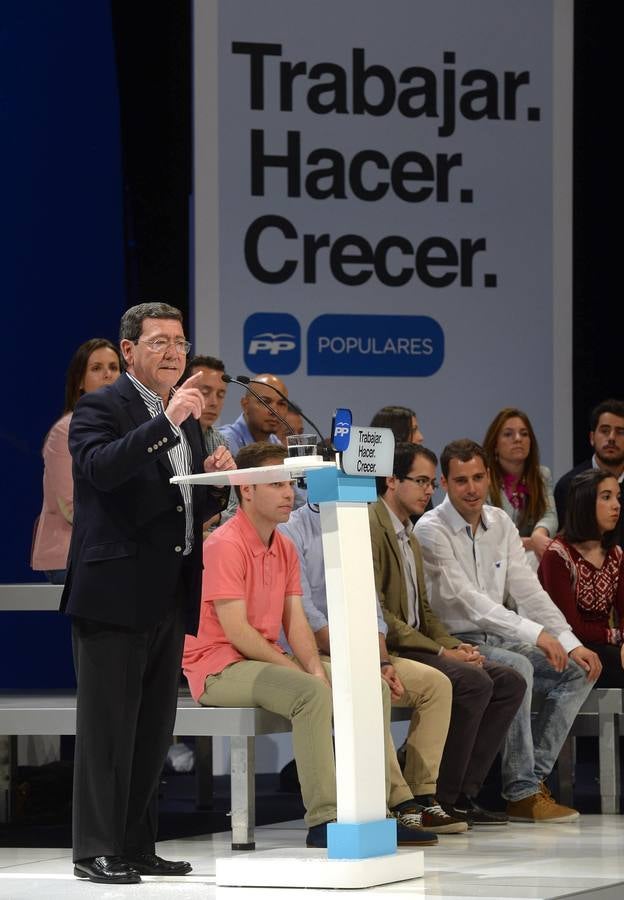 Rajoy acompaña a Herrera en un acto en Burgos