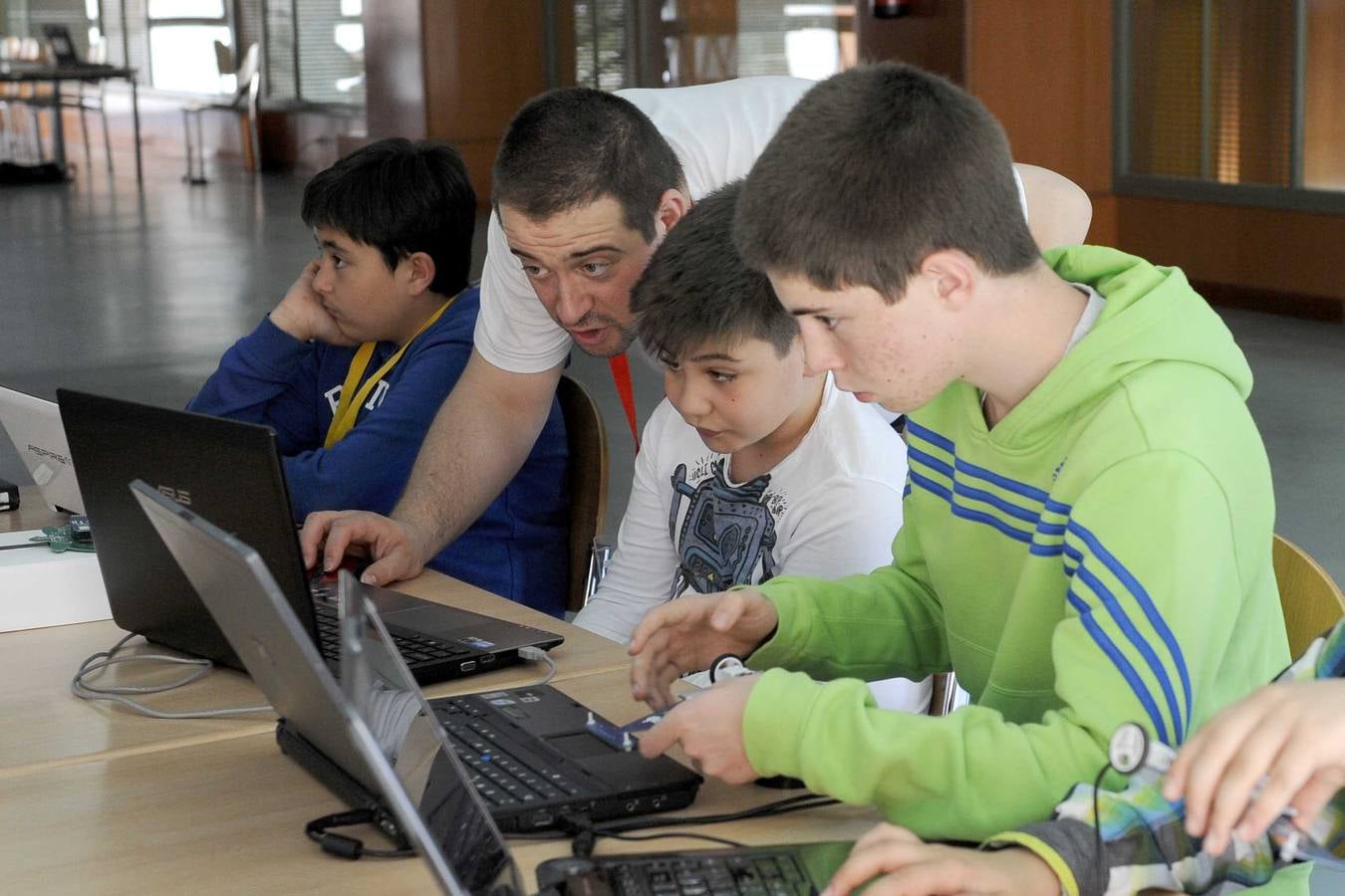 Scratch Day en la Facultad de Informática de Valladolid