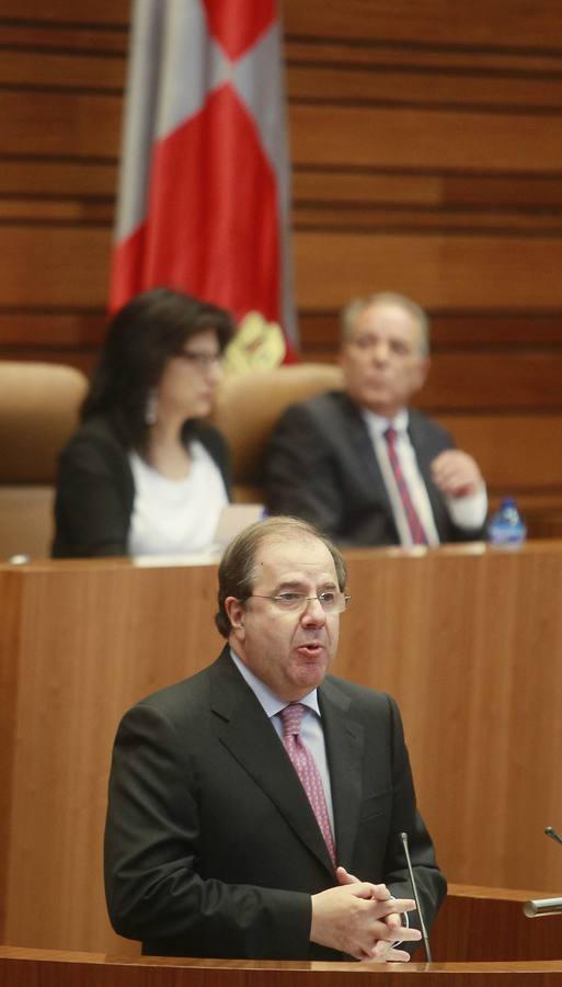 Juan Vicente Herrera, durante su intervención en el debate de investidura.