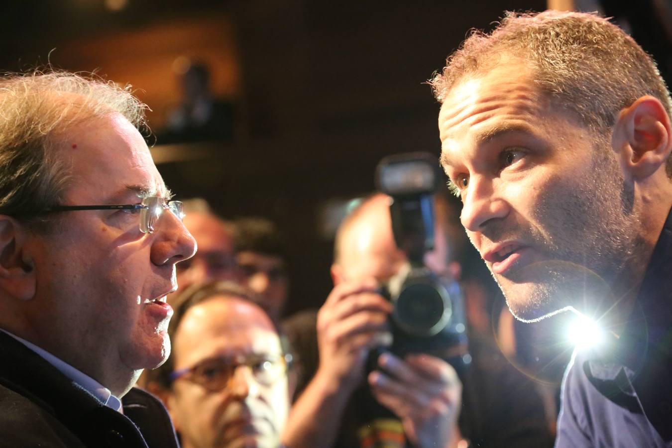 Varios mineros irrumpen en el mitin del Partido Popular en el Auditorio Ciudad de León