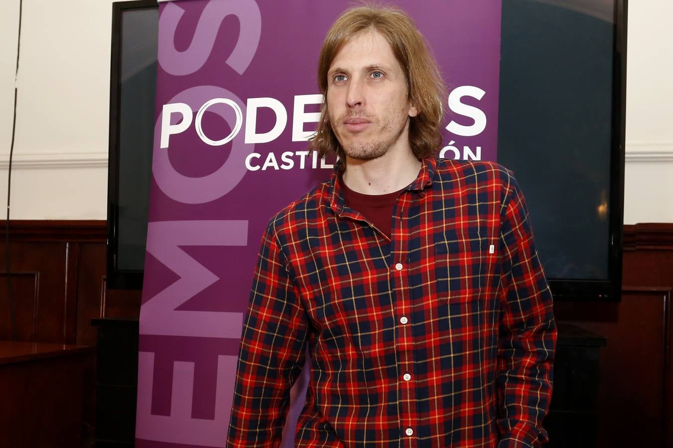 El candidato de Podemos a la Presidencia de la Junta, Pablo Fernández, ofrece un balance de la campaña electoral.