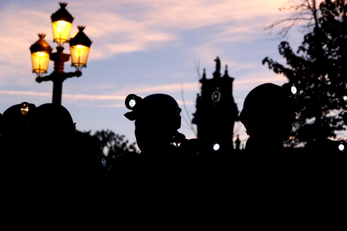 Marcha nocturna de mineros en León para reclamar una solución a la crisis del sector