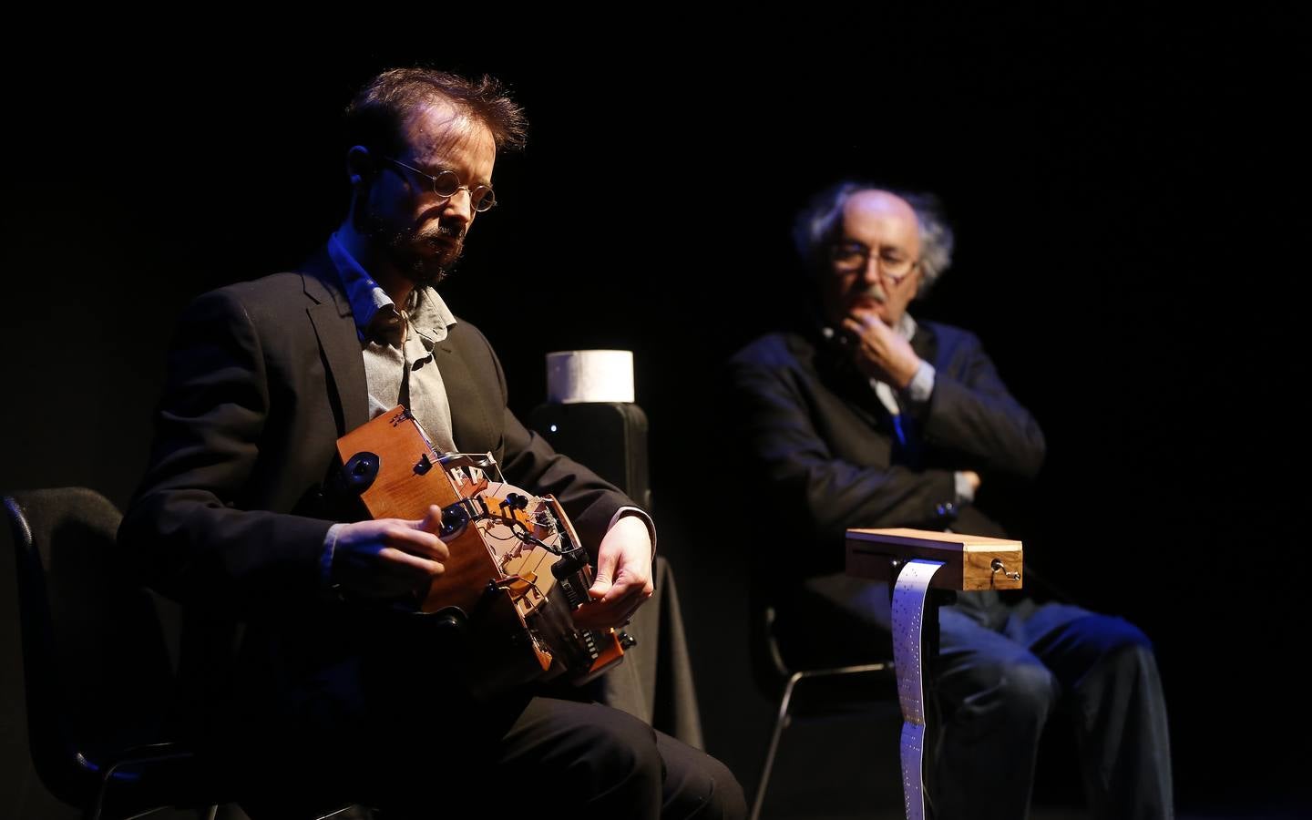Poesía envuelta en música en el Aula de Cultura de El Norte de Castilla