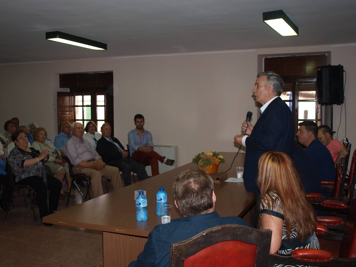 Carlos Aganzo, pregonero de las fiestas de Villalba de los Alcores (Valladolid)