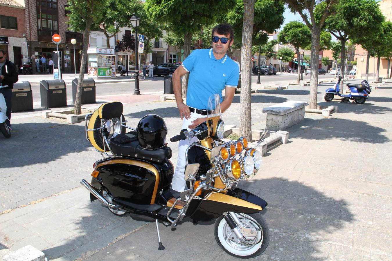 Concentración de motos &#039;Scooter run&#039; en Peñafiel (Valladolid)