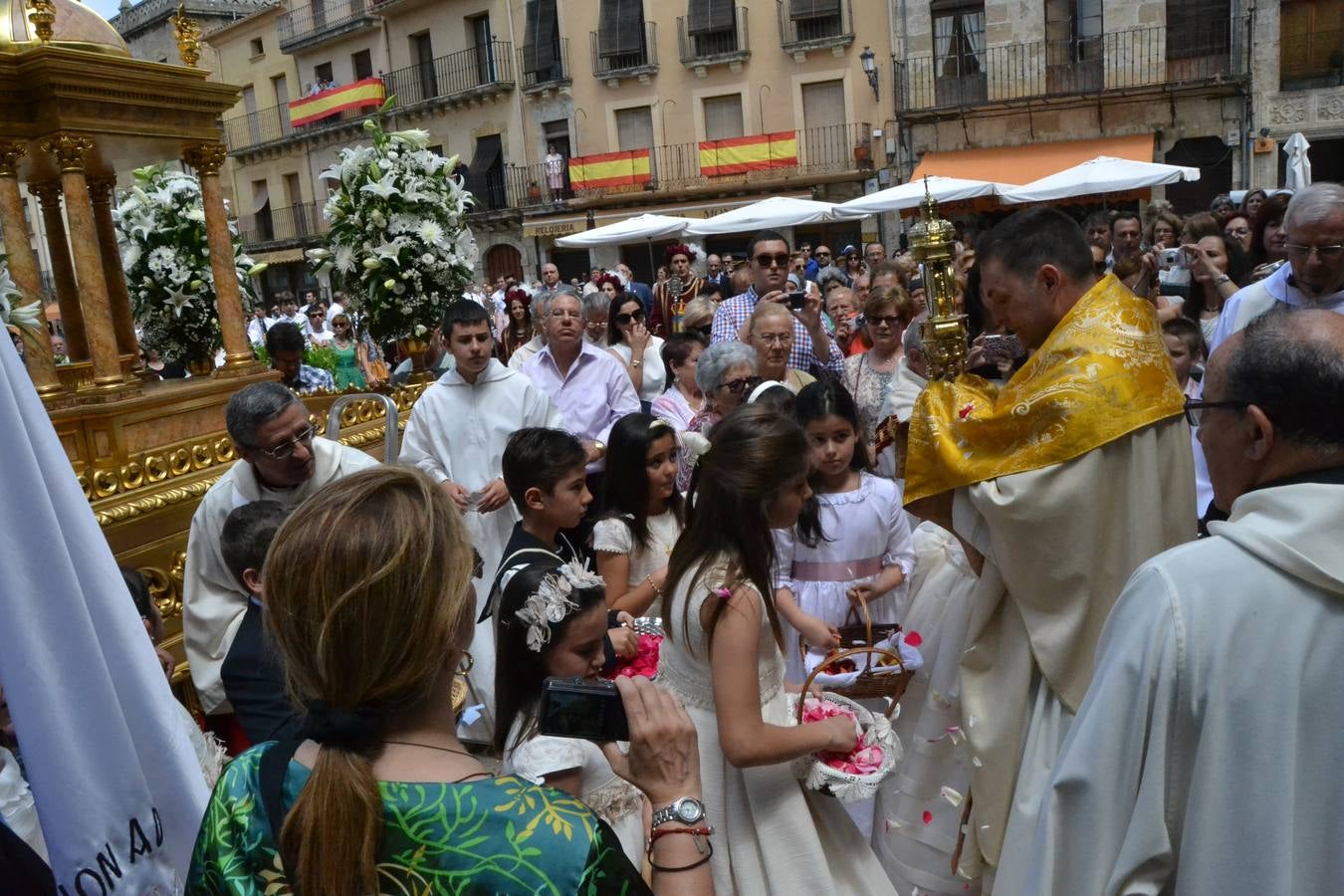 El obispo de Ciudad Rodrigo Raúl Berzosa ofició los actos de la ciudad.