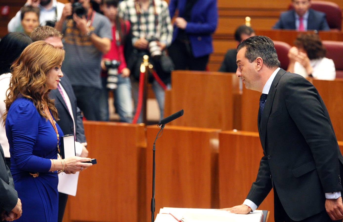 Toma de posesión de Salvador Cruz, procurador del PP.