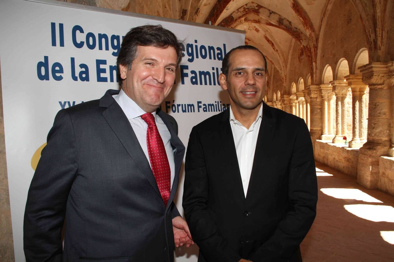 La ministra de Fomento inaugura el II Congreso Regional de la Empresa Familiar en Valbuena de Duero (Valladolid)