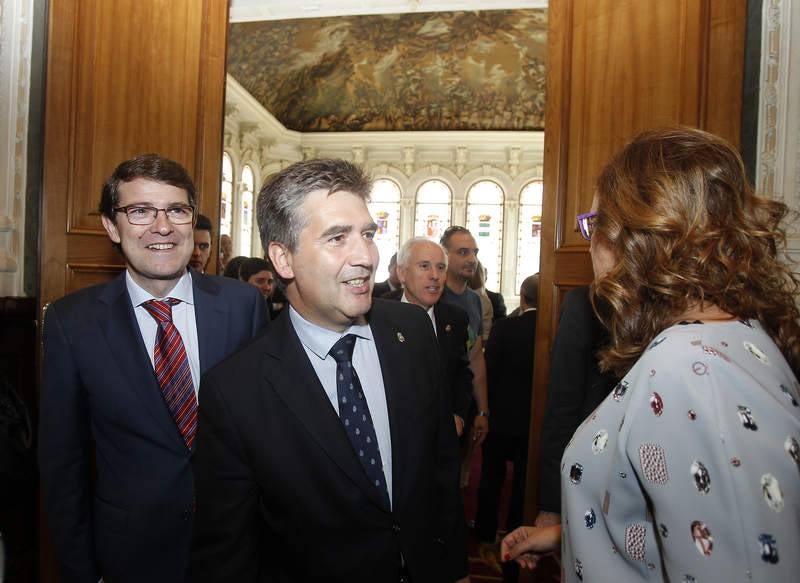 Toma de posesión de Ángeles Armisén como presidenta de la Diputación de Palencia (1/2)