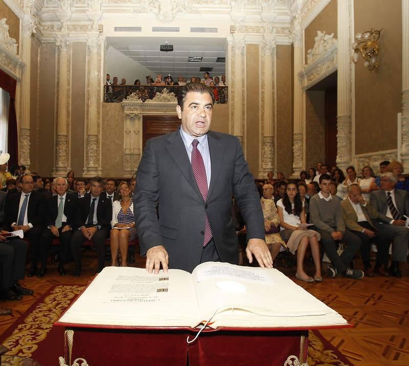 Toma de posesión de Ángeles Armisén como presidenta de la Diputación de Palencia (1/2)