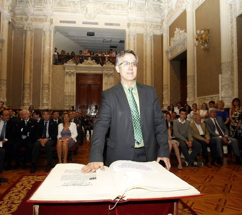 Toma de posesión de Ángeles Armisén como presidenta de la Diputación de Palencia (2/2)