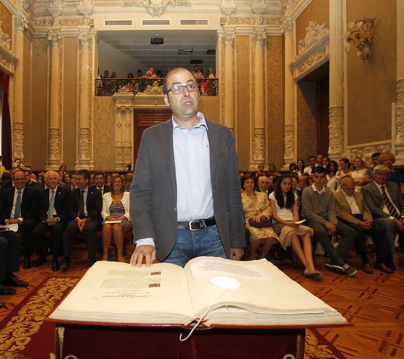 Toma de posesión de Ángeles Armisén como presidenta de la Diputación de Palencia (2/2)