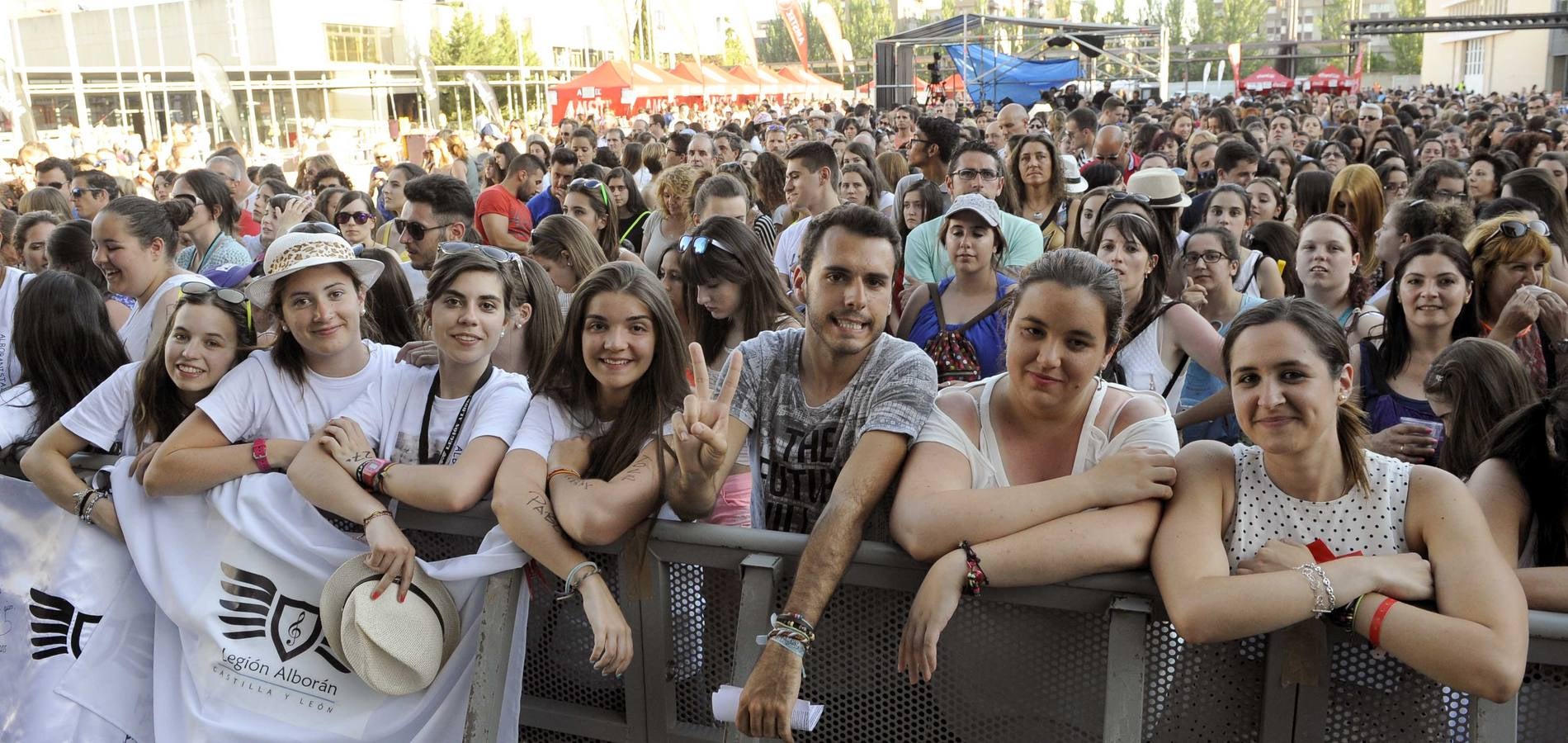 Pablo Alborán e India Martínez en la jornada del sábado del Valladolid Latino