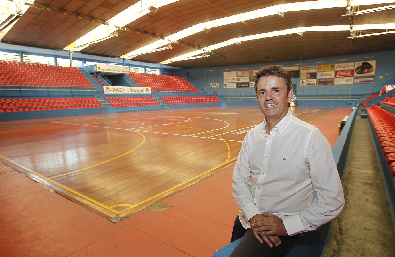 Presentación de Porfi Fisac como nuevo entrenador del Palencia Baloncesto