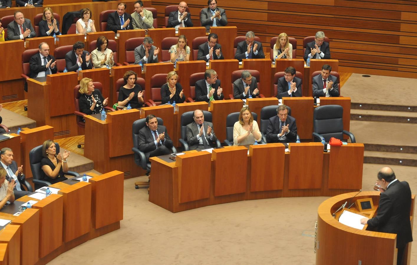 Debate de investidura del candidato a la Presidencia de la Junta de Castilla y León (1)