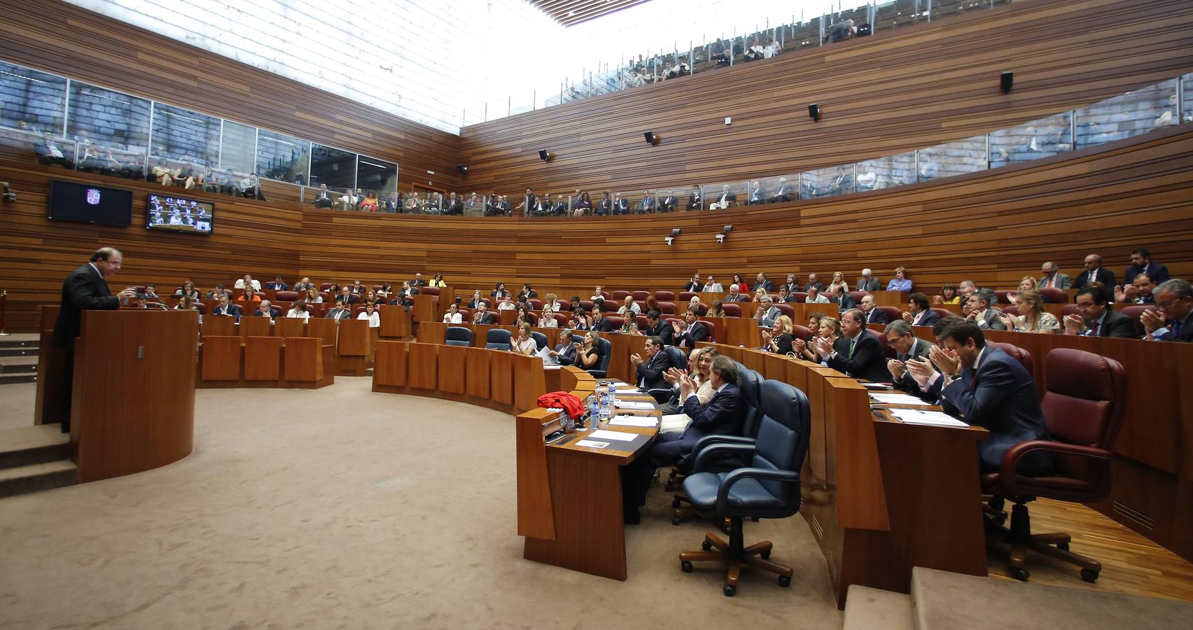 Debate de investidura del candidato a la Presidencia de la Junta de Castilla y León (3)